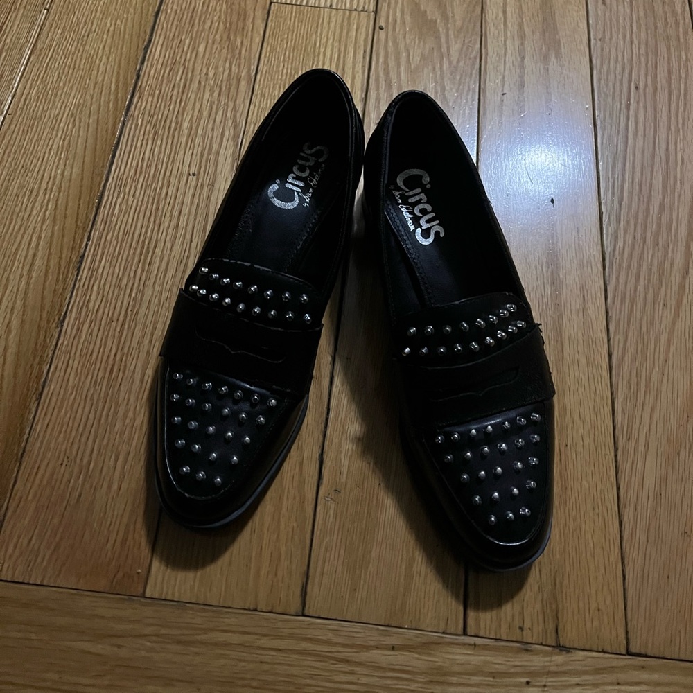 Circus BY Sam Edelman Lali Studded Loafer Black